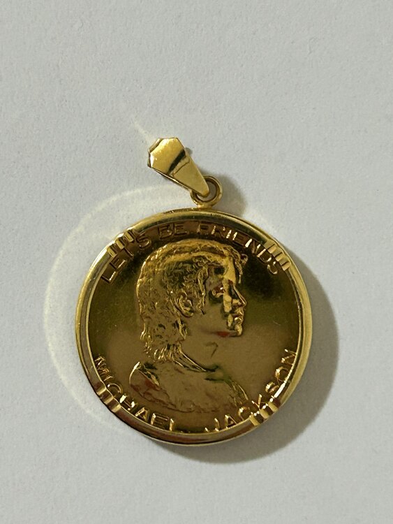 マイケルジャクソン記念硬貨（金・貴金属）の商品画像 - 査定依頼日：2025年4月19日 - 最高査定価格：50,000円
