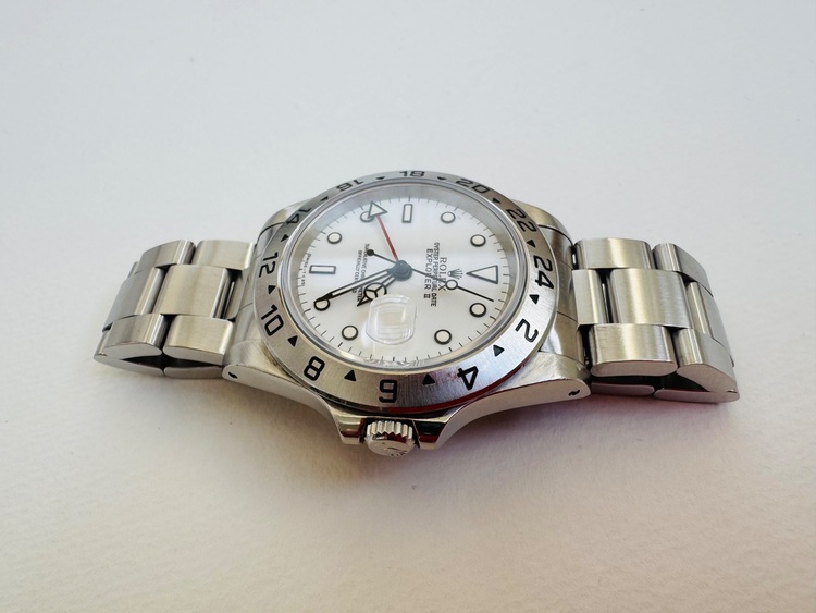 エクスプローラー2 ホワイト（高級時計）の商品画像 - 査定依頼日：2025年11月16日 - 最高査定価格：1,200,000円