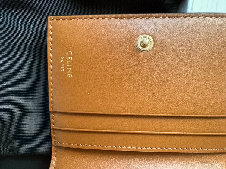 セリーヌ  （ブランドバッグ）の商品画像 - 査定依頼日：2025年12月15日 - 最高査定価格：40,000円