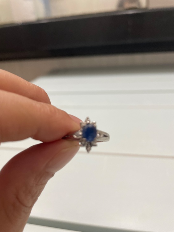 ダイヤモンド（金・貴金属）の商品画像 - 査定依頼日：2025年6月3日 - 最高査定価格：175,000円