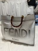 フェンディ（ブランドバッグ）の商品画像 - 査定依頼日：2026年10月4日 - 最高査定価格：130,000円