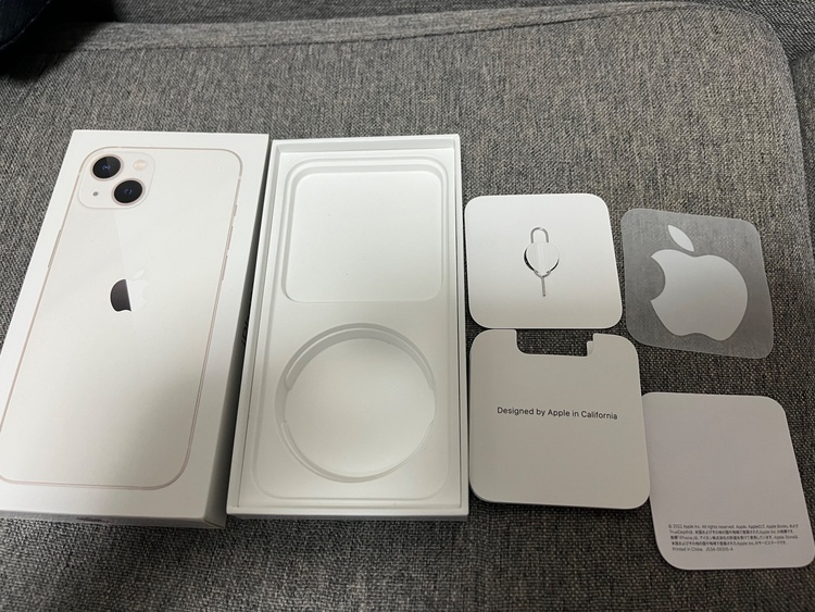 iPhone iPhone 13 128GB au（スマホ）の商品画像 - 査定依頼日：2026年7月6日 - 最高査定価格：40,000円