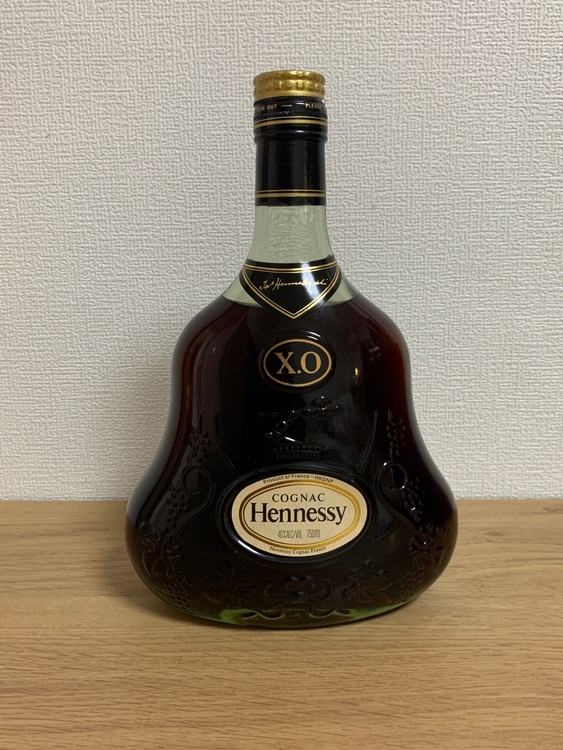 COGNAC Hennessy XO（お酒）の商品画像 - 査定依頼日：2026年3月8日 - 最高査定価格：20,000円