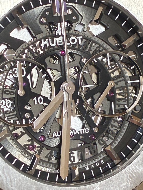 ウブロ クラシックフュージョン （高級時計）の商品画像 - 査定依頼日：2026年1月6日 - 最高査定価格：1,010,000円