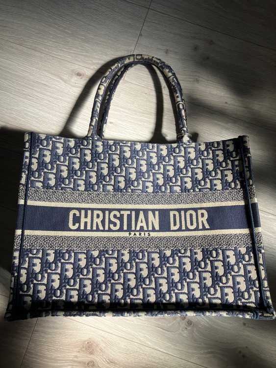 不明（ブランドバッグ）の商品画像 - 査定依頼日：2025年7月25日 - 最高査定価格：180,000円