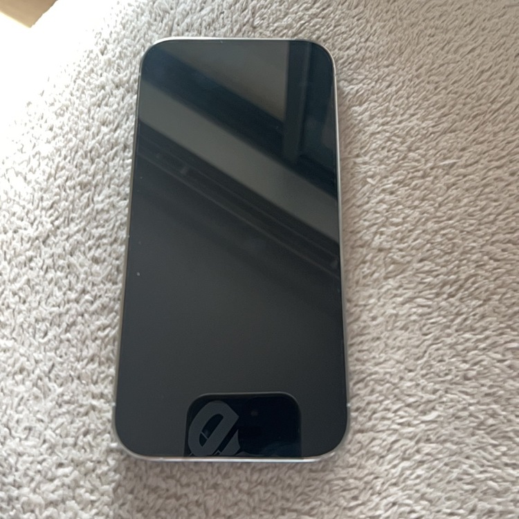 iPhone 14pro（スマホ）の商品画像 - 査定依頼日：2026年3月15日 - 最高査定価格：65,000円