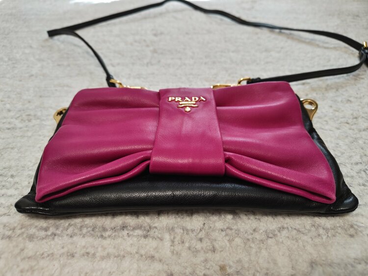 プラダ  （ブランドバッグ）の商品画像 - 査定依頼日：2026年2月23日 - 最高査定価格：50,000円