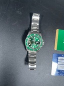 ロレックス サブマリーナー 116610Lv（高級時計）の商品画像 - 査定依頼日：2026年2月6日 - 最高査定価格：3,050,000円