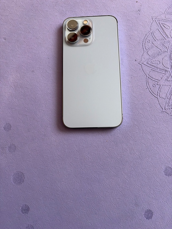 アイホン（スマホ）の商品画像 - 査定依頼日：2026年3月1日 - 最高査定価格：41,000円