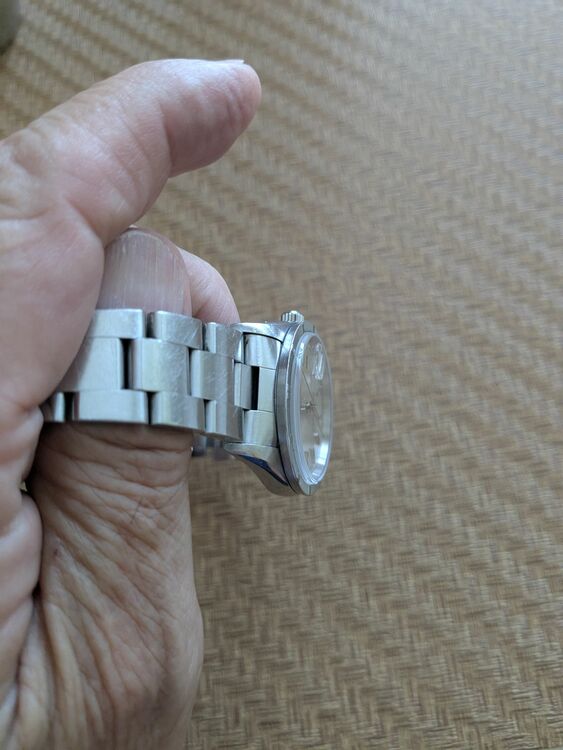 ロレックス パーペチュアルデイト 😗15210（高級時計）の商品画像 - 査定依頼日：2025年7月30日 - 最高査定価格：610,000円