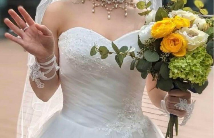 ウエディングドレス　タカミブライダル（古着・ファッション）の商品画像 - 査定依頼日：2025年2月9日 - 最高査定価格：1,000円