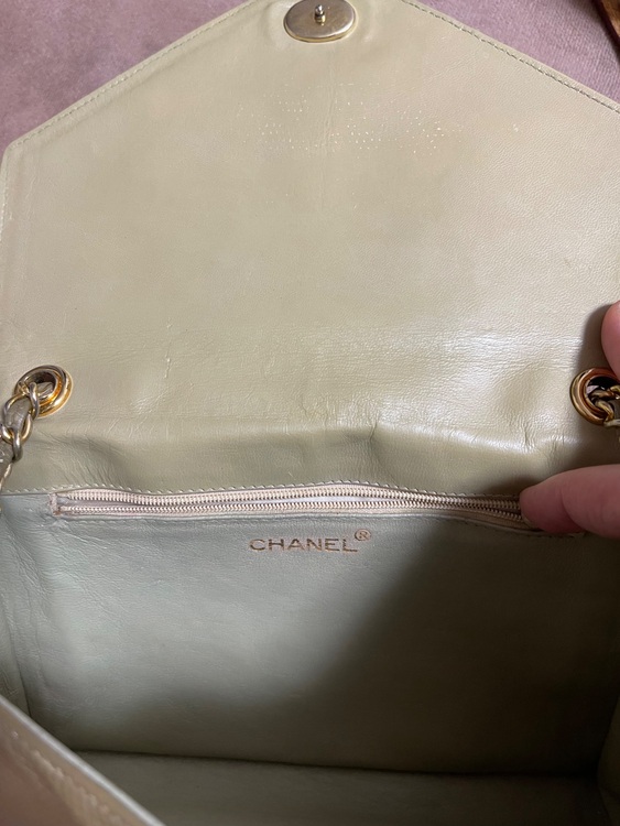 CHANELリザード　チェーンショルダー（ブランドバッグ）の商品画像 - 査定依頼日：2025年10月10日 - 最高査定価格：150,000円