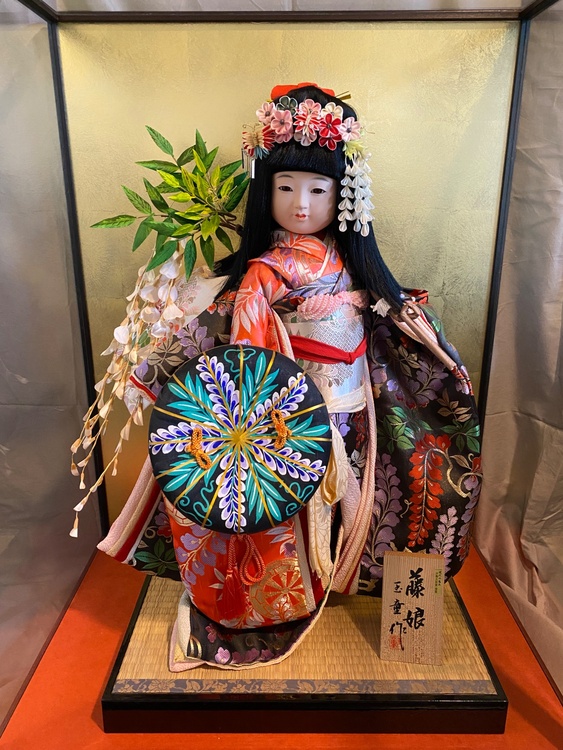 藤娘（美術品・骨董品）の商品画像 - 査定依頼日：2026年4月26日 - 最高査定価格：100,000円