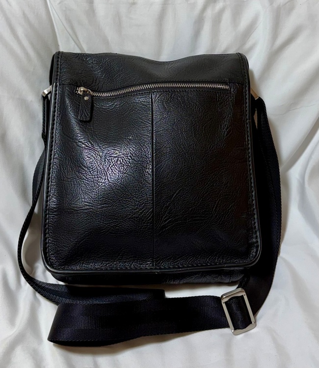 その他 その他 （ブランドバッグ）の商品画像 - 査定依頼日：2026年3月5日 - 最高査定価格：3,000円