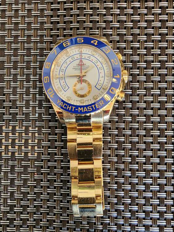 ロレックス ヨットマスター 116688（高級時計）の商品画像 - 査定依頼日：2024年12月17日 - 最高査定価格：4,800,000円
