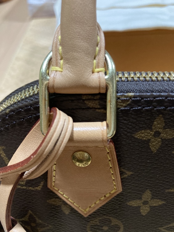 アルマB B（ブランドバッグ）の商品画像 - 査定依頼日：2021年10月1日 - 最高査定価格：120,000円