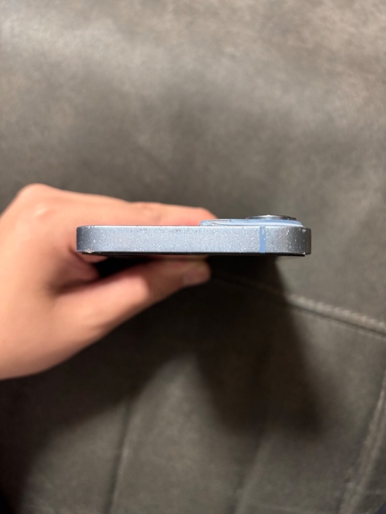 iPhone iPhone 14 128GB au（スマホ）の商品画像 - 査定依頼日：2026年9月23日 - 最高査定価格：41,500円