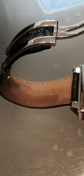 タグホイヤー モナコ CAW211（高級時計）の商品画像 - 査定依頼日：2025年5月10日 - 最高査定価格：550,000円