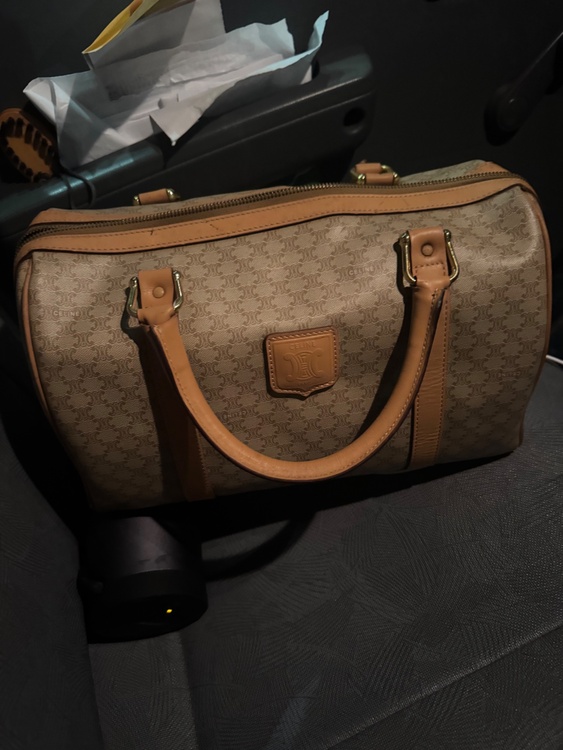 バック（ブランドバッグ）の商品画像 - 査定依頼日：2026年1月30日 - 最高査定価格：15,000円