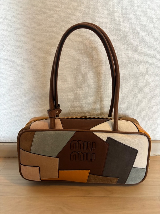 ボーパッチワークバック（ブランドバッグ）の商品画像 - 査定依頼日：2026年4月28日 - 最高査定価格：260,000円