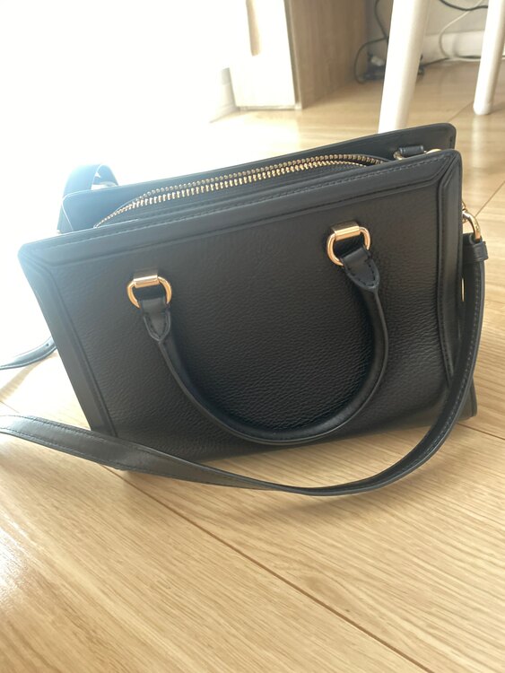 その他 コーチ （ブランドバッグ）の商品画像 - 査定依頼日：2025年4月18日 - 最高査定価格：5,000円