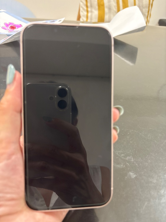 iPhone 13 256GB SIMフリー（スマホ）の商品画像 - 査定依頼日：2025年7月31日 - 最高査定価格：48,000円