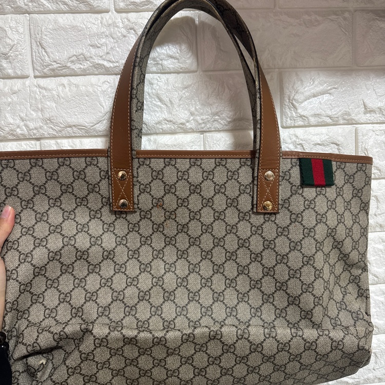 グッチ  （ブランドバッグ）の商品画像 - 査定依頼日：2026年3月9日 - 最高査定価格：70,000円
