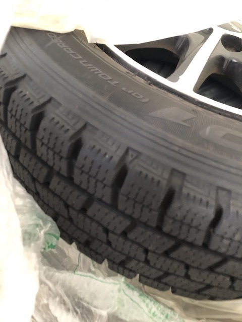 タイヤとホイール（カー用品）の商品画像 - 査定依頼日：2026年4月10日 - 最高査定価格：8,000円