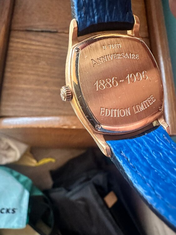 14985BA　（高級時計）の商品画像 - 査定依頼日：2025年5月5日 - 最高査定価格：111,000円