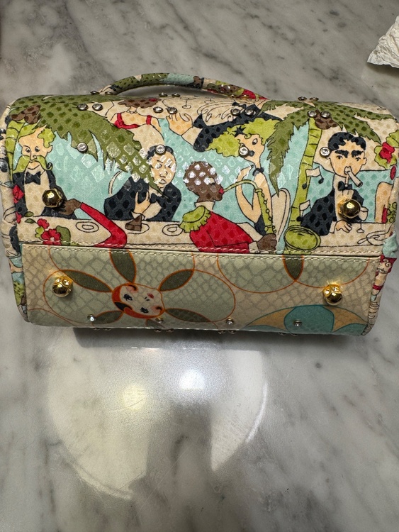 ジョンガリアーノ　（ブランドバッグ）の商品画像 - 査定依頼日：2025年12月5日 - 最高査定価格：100,000円