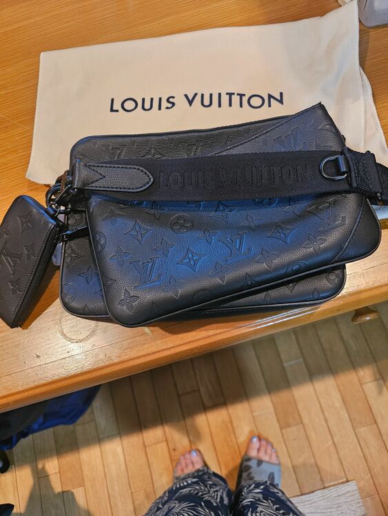 ルイヴィトン タイガ （ブランドバッグ）の商品画像 - 査定依頼日：2025年8月19日 - 最高査定価格：300,000円