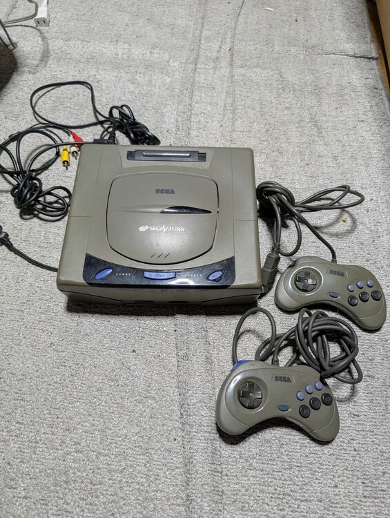 セガサターン（ゲーム機本体・ゲームソフト）の商品画像 - 査定依頼日：2025年9月29日 - 最高査定価格：2,500円
