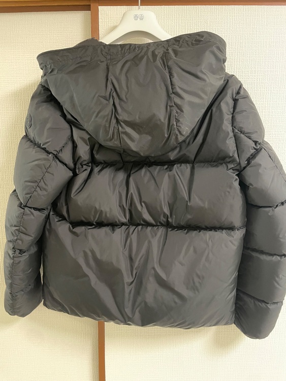 モンクラー（古着・ファッション）の商品画像 - 査定依頼日：2025年11月17日 - 最高査定価格：44,500円