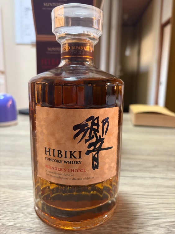 響ブレンダーチョイス（お酒）の商品画像 - 査定依頼日：2025年12月26日 - 最高査定価格：13,500円