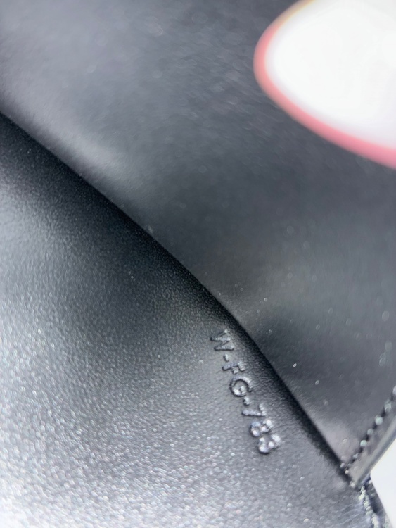 セリーヌ  （ブランドバッグ）の商品画像 - 査定依頼日：2025年12月8日 - 最高査定価格：60,000円