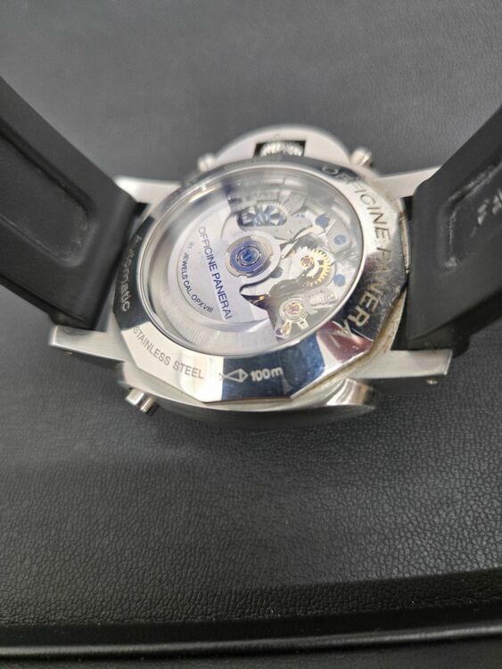 パネライ ルミノール PAM00213（高級時計）の商品画像 - 査定依頼日：2025年8月7日 - 最高査定価格：700,000円