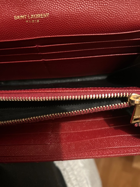 イブサンローラン  （ブランドバッグ）の商品画像 - 査定依頼日：2026年2月4日 - 最高査定価格：22,000円