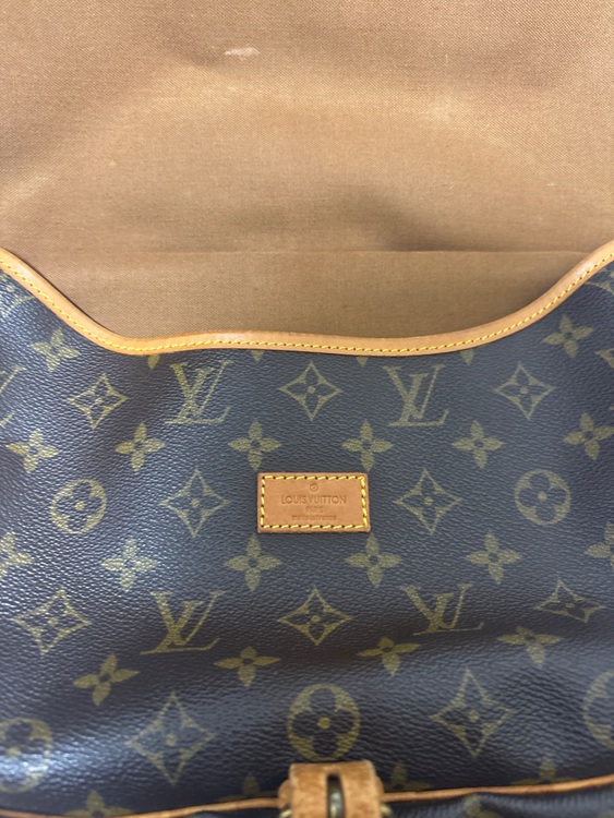 ルイヴィトン モノグラム （ブランドバッグ）の商品画像 - 査定依頼日：2025年6月7日 - 最高査定価格：50,000円