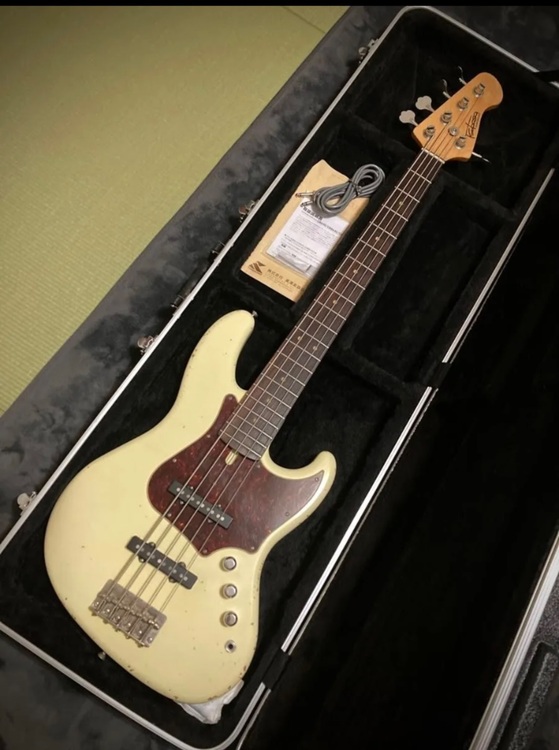 Tsubasa Guitar Workshop The Hopper 5st（ピアノ・楽器・PA機材）の商品画像 - 査定依頼日：2025年10月20日 - 最高査定価格：210,000円