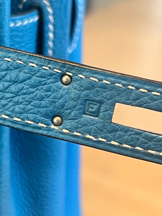 エルメス ケリー （ブランドバッグ）の商品画像 - 査定依頼日：2026年5月10日 - 最高査定価格：1,400,000円