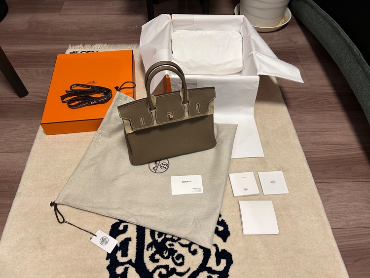 エルメス バーキン （ブランドバッグ）の商品画像 - 査定依頼日：2025年12月8日 - 最高査定価格：3,300,000円