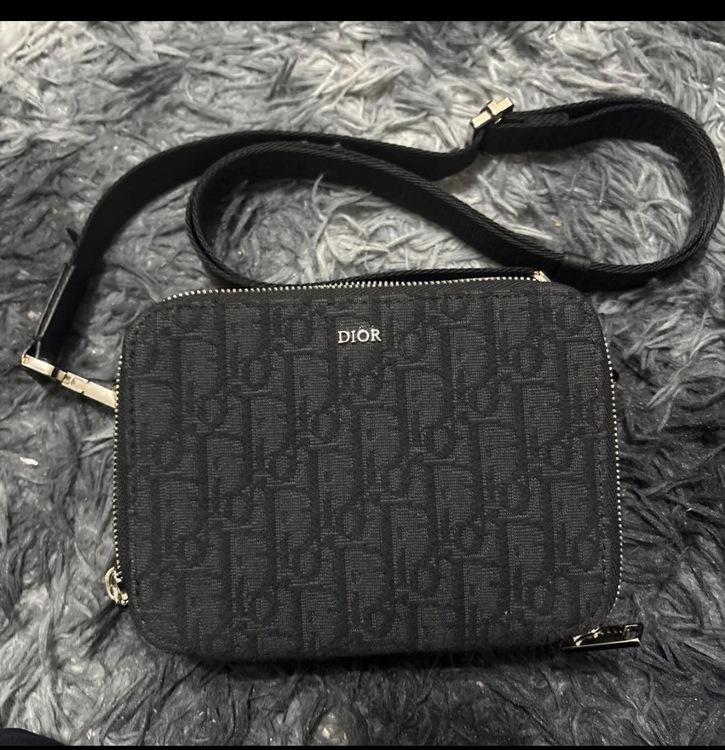 ディオール  （ブランドバッグ）の商品画像 - 査定依頼日：2026年3月11日 - 最高査定価格：130,000円