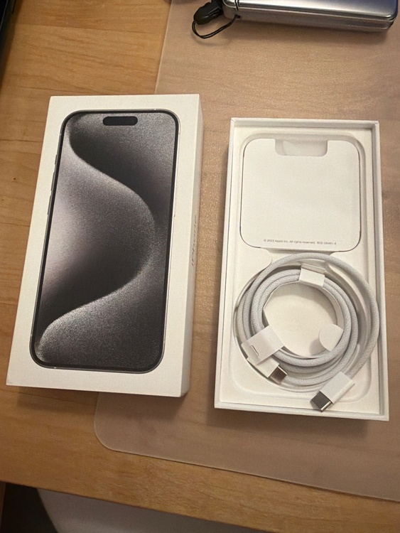 iPhone 15 Pro 256GB SIMフリー（スマホ）の商品画像 - 査定依頼日：2026年2月6日 - 最高査定価格：87,000円