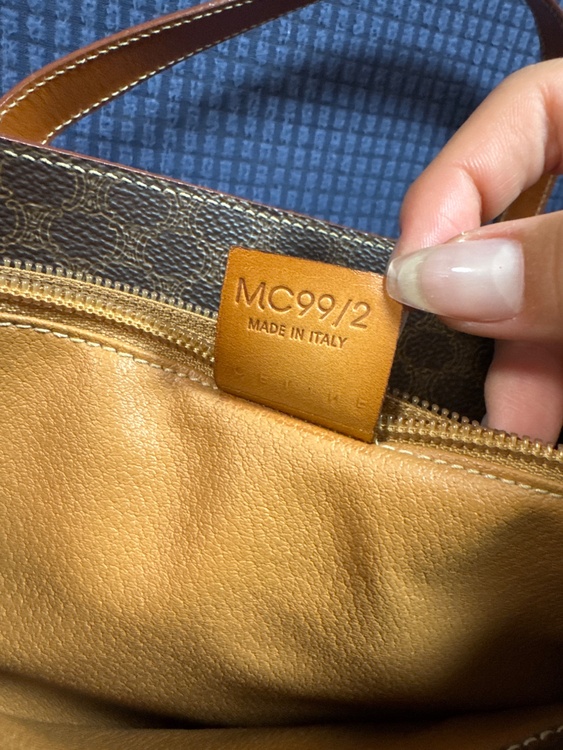 セリーヌ  （ブランドバッグ）の商品画像 - 査定依頼日：2026年3月20日 - 最高査定価格：100,000円