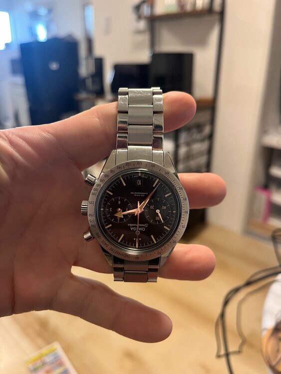 オメガ スピードマスター CO-AXIAL 930（高級時計）の商品画像 - 査定依頼日：2026年3月10日 - 最高査定価格：700,000円