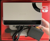 Nintendo Switch 有機ELモデル（ゲーム機本体・ゲームソフト）の商品画像 - 査定依頼日：2026年1月17日 - 最高査定価格：15,500円