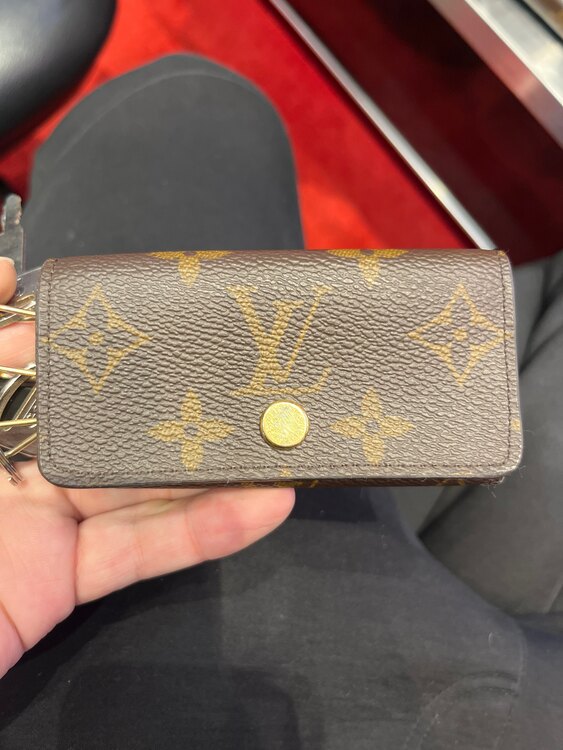 ルイヴィトン モノグラム （ブランドバッグ）の商品画像 - 査定依頼日：2025年3月28日 - 最高査定価格：20,000円