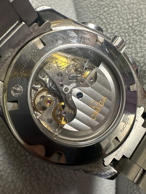 オメガ シーマスター 231.10.44.50.04.001（高級時計）の商品画像 - 査定依頼日：2025年11月25日 - 最高査定価格：450,000円