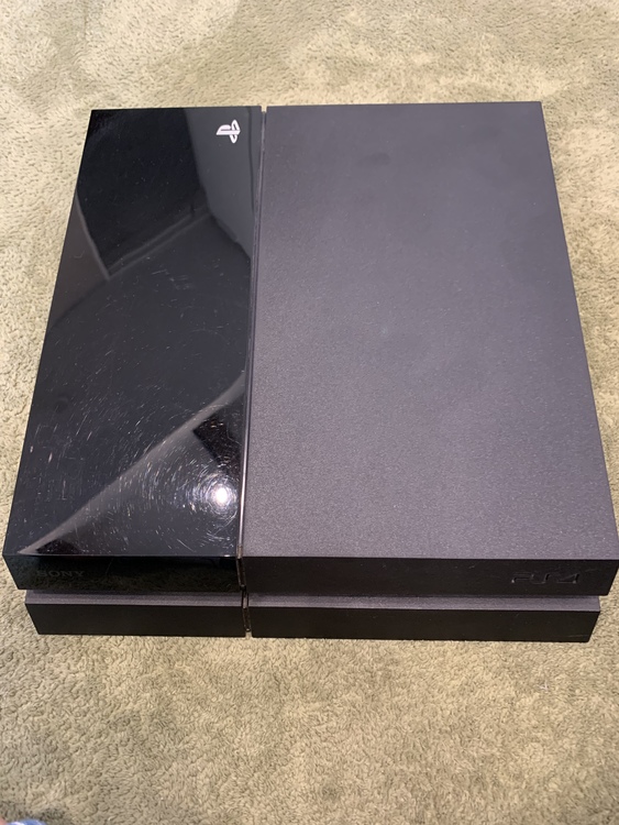 プレイステーション4本体 ジェットブラックHDD 500GB/CUH-1100A（ゲーム機本体・ゲームソフト）の商品画像 - 査定依頼日：2021年9月22日 - 最高査定価格：16,000円