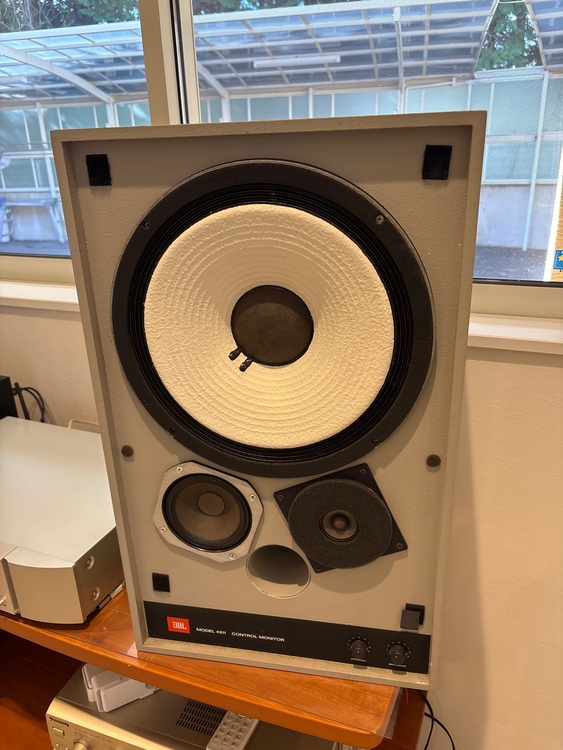 LBL4311（オーディオ・スピーカー）の商品画像 - 査定依頼日：2025年10月27日 - 最高査定価格：80,000円